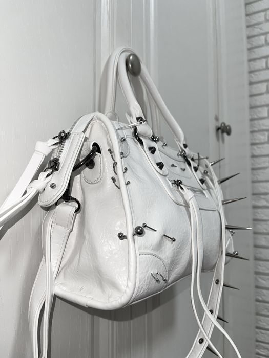 Сумка opium punk, кастомная сумка, сумка с пирсингом, city bag type