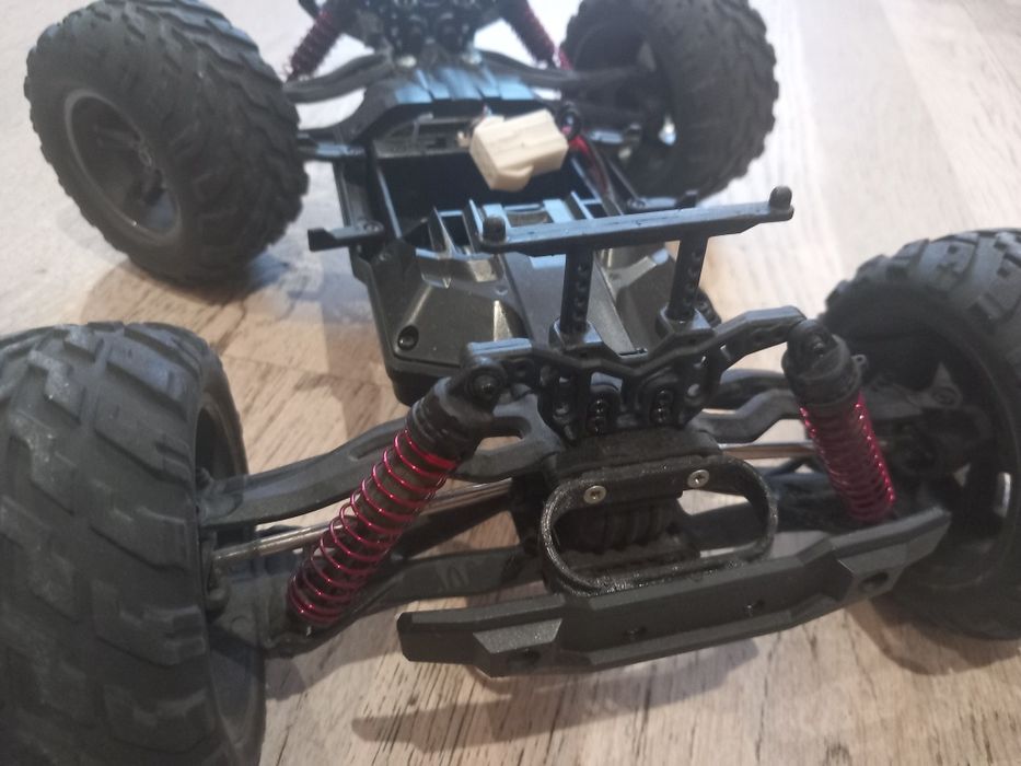 Ugo MONSTER urc 1152