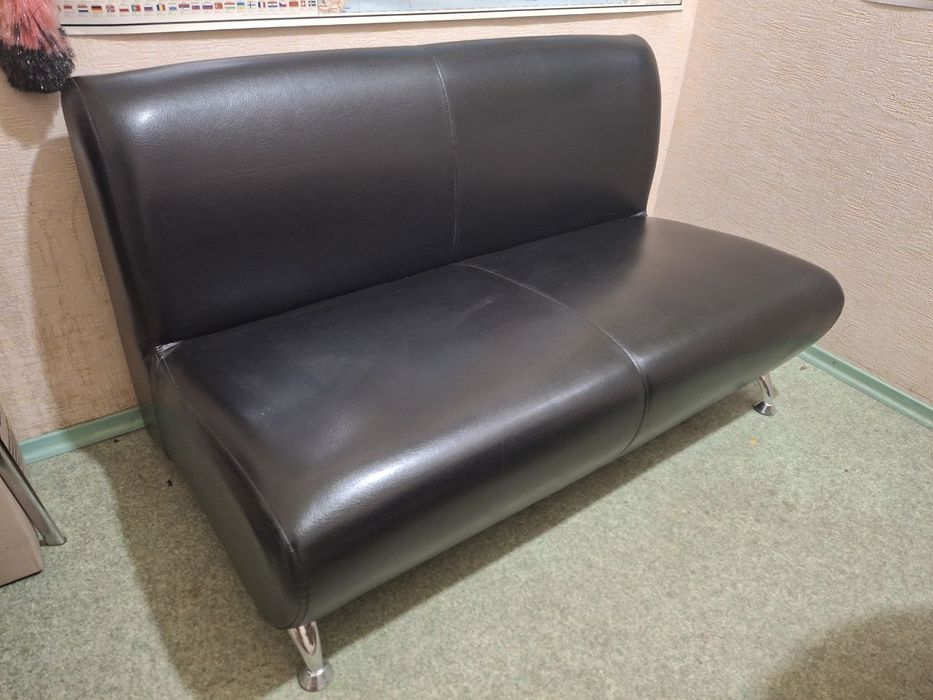 Диван офісний "Прем’єра Метро-2"