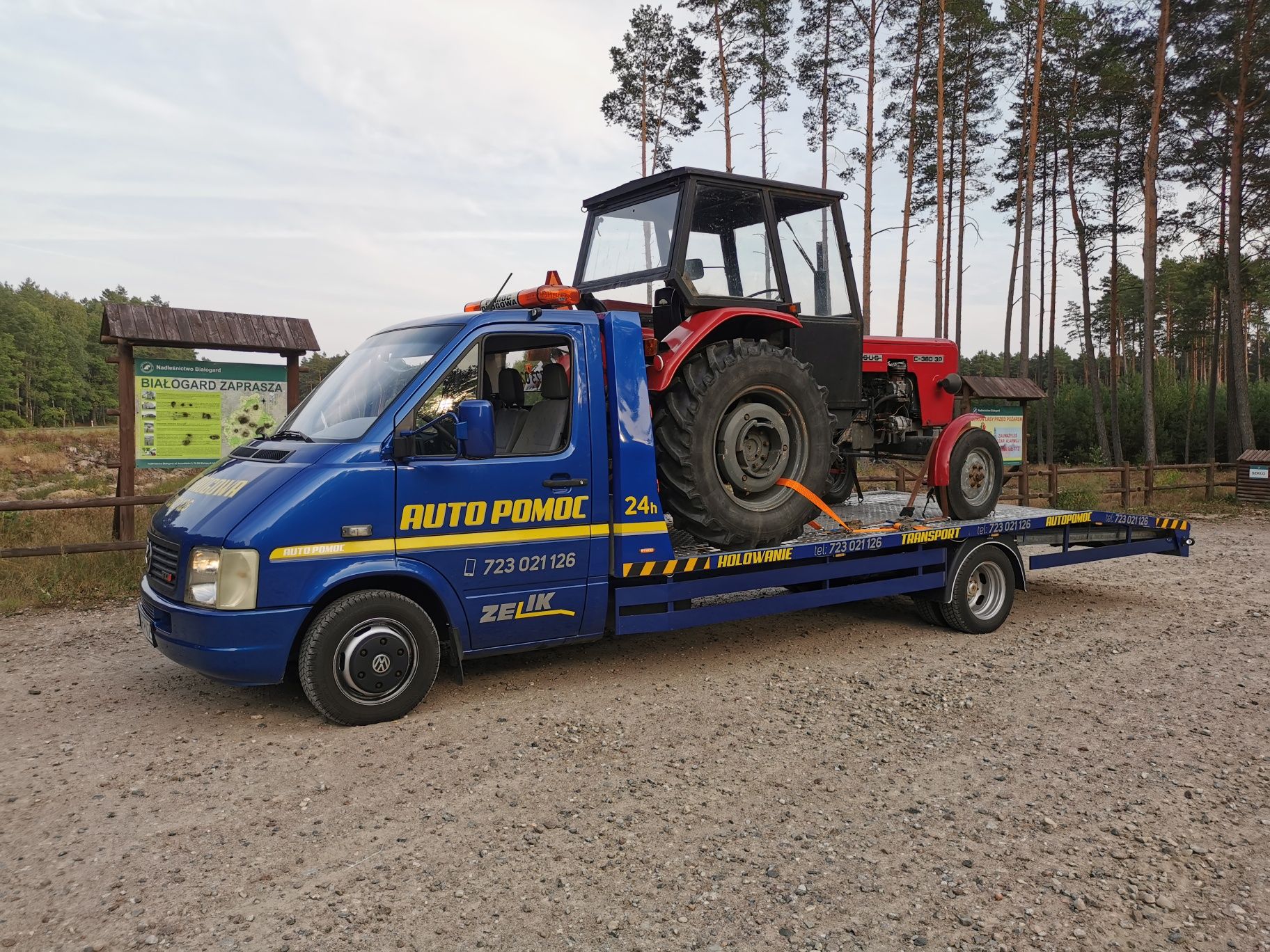 Pomoc Drogowa Holowanie Laweta Transport aut i maszyn 24h