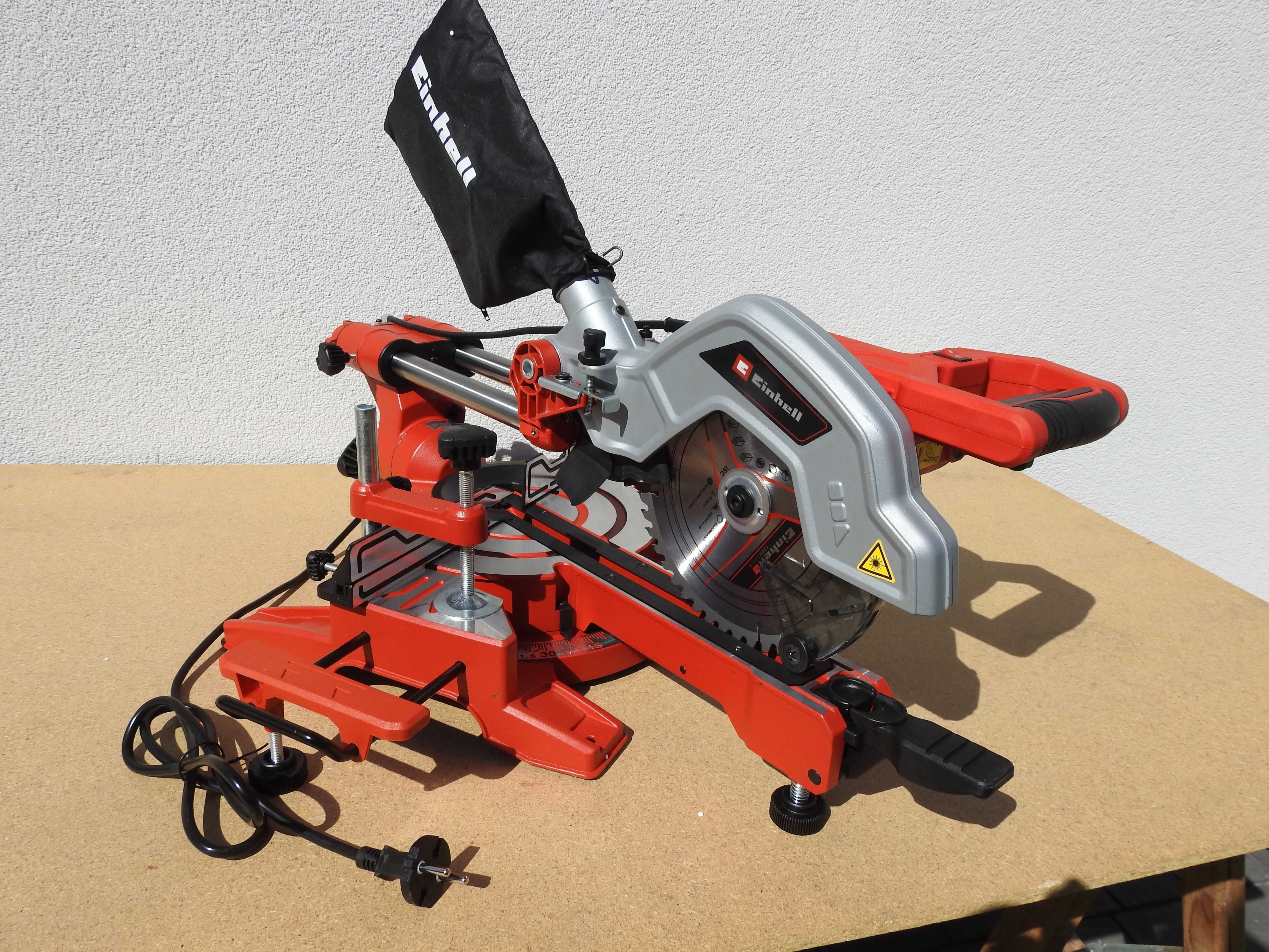 Piła ukośna z wysięgnikiem Einhell TC SM 216 Classic, laser, nowa