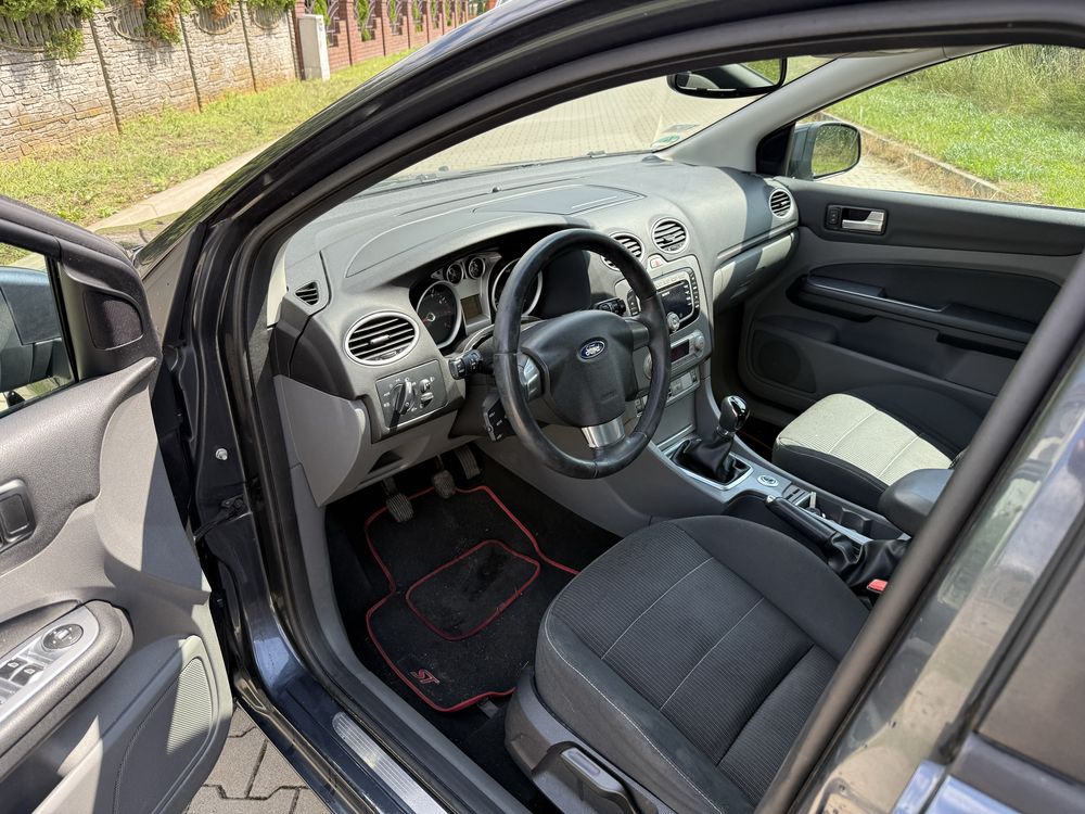 Ford Focus 1.6 benzyna Klima