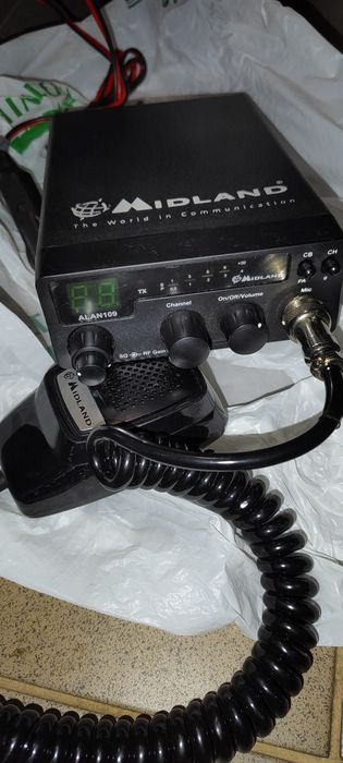 Cb radio Midland