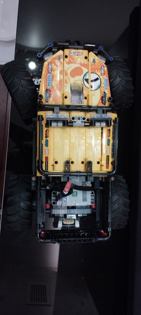 LEGO Technic 42099 zdalnie sterowany