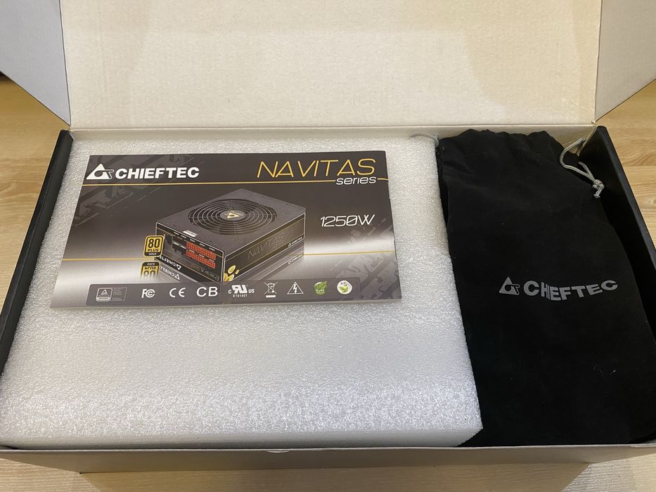 Chieftec Navitas GPM-1250C 80+ gold (GPM-1250C)