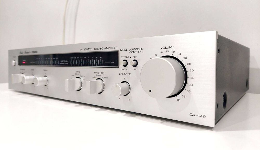 Amplificador FISHER CA-440 c/2x55w (irrepreensível)*