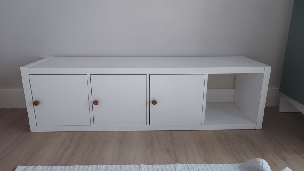 Estante IKEA Kallax c/ 3 portas incluídas