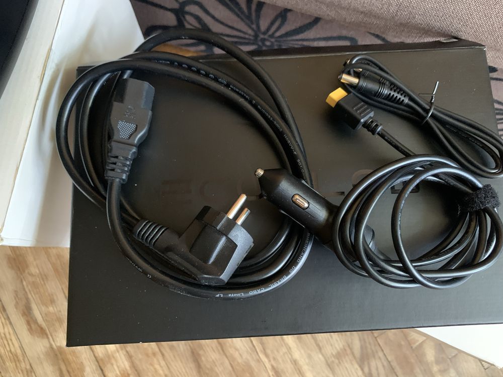Продам зарядную станцию EcoFlow RIVER Max (576 Вт/ч)