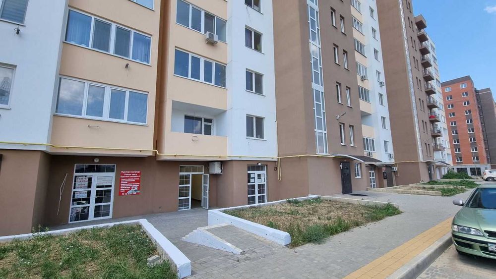 Сдам в аренду. Помещение на 2-е стороны. Сахарова. Парковка