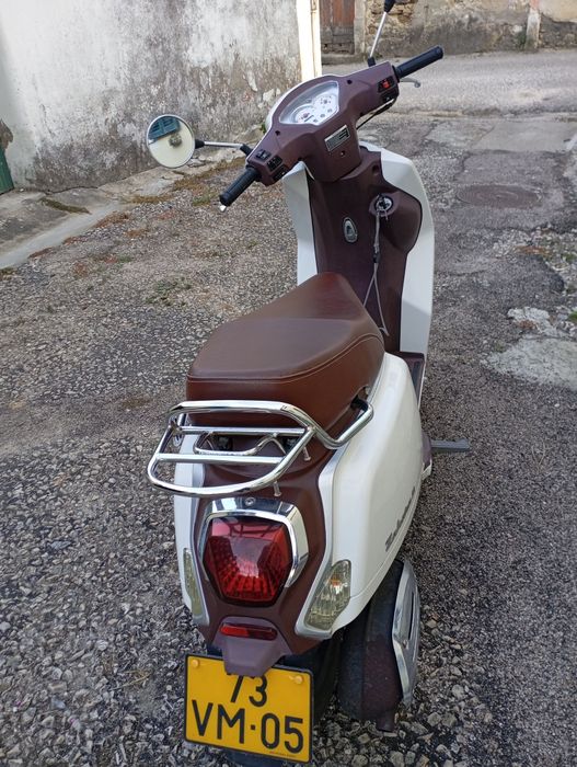 Scooter zahara 50