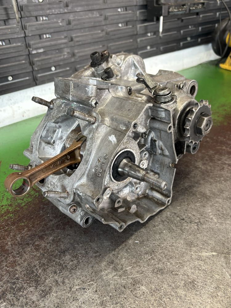 Silnik Dół Silnika YAMAHA DT125R TDR