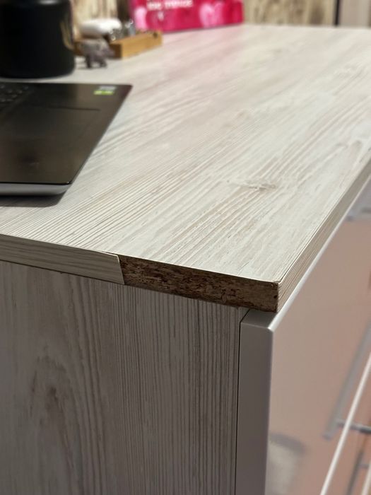 Продам комод с полками