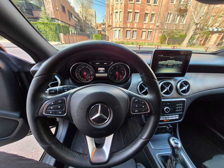Mercedes CLA 200 CDI ЕВРОПА Shooting Brake (X117)