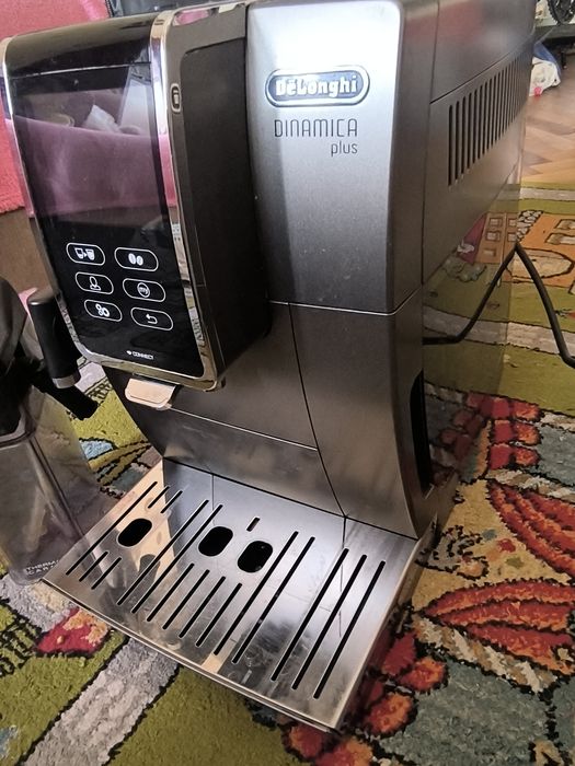 Кавомашина DELONGHI Dinamica Plus