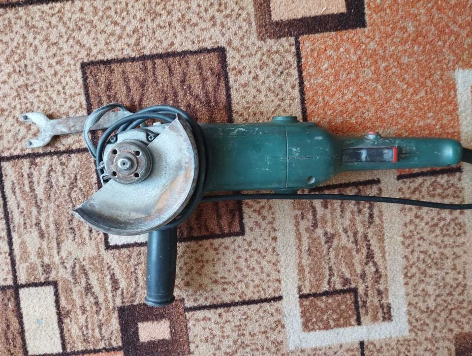 Дискова пила, паркетка Блек Декер