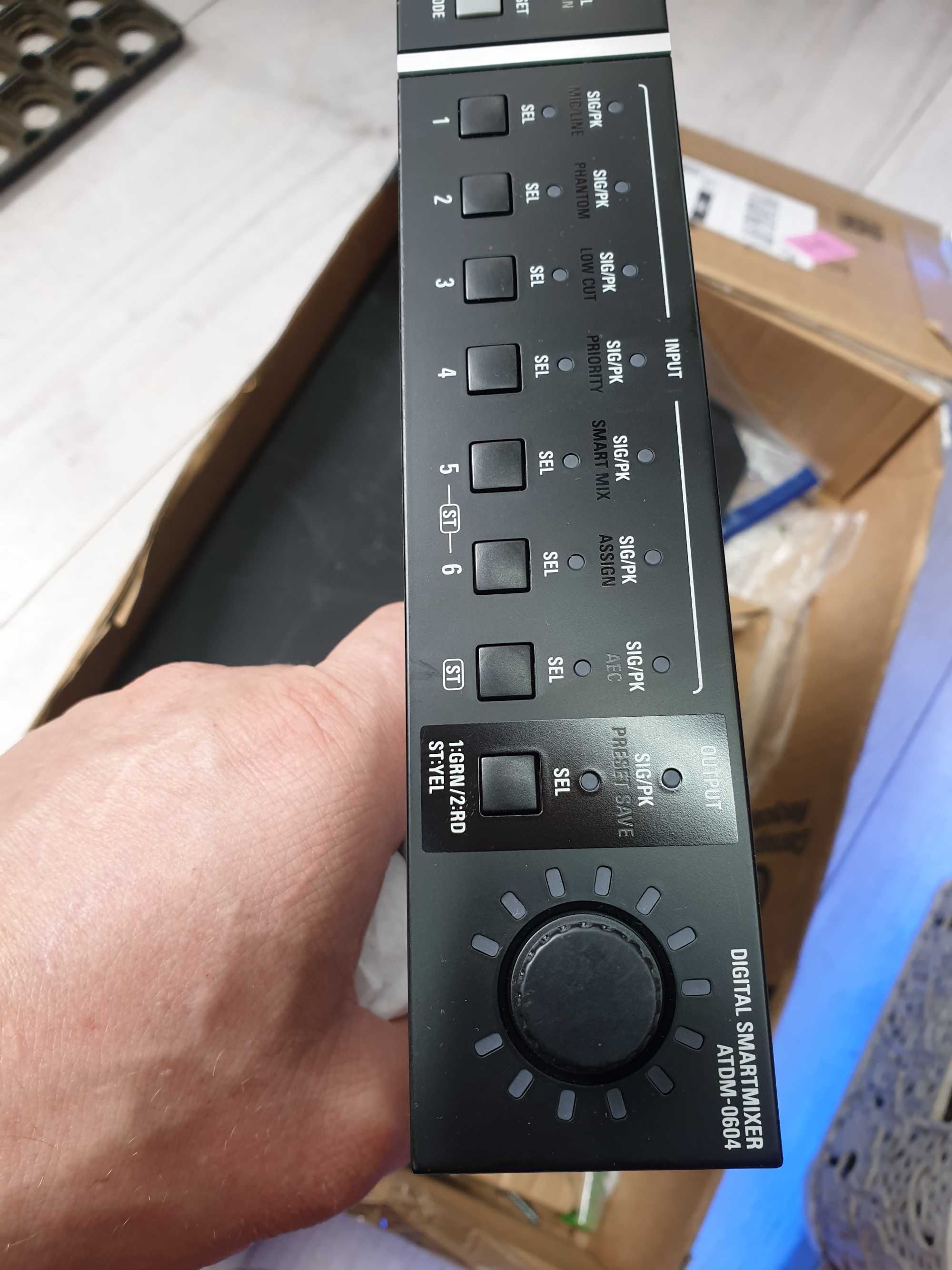 Аудио микшер Audio-tecnica ATDM-0604