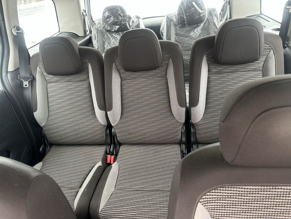 Peugeot Partner 7 osob diesel