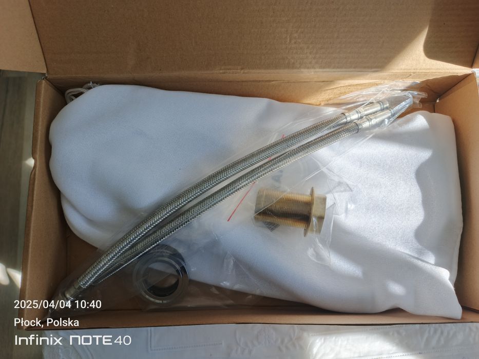 Sprzedam nową baterię stojąca Pyramis