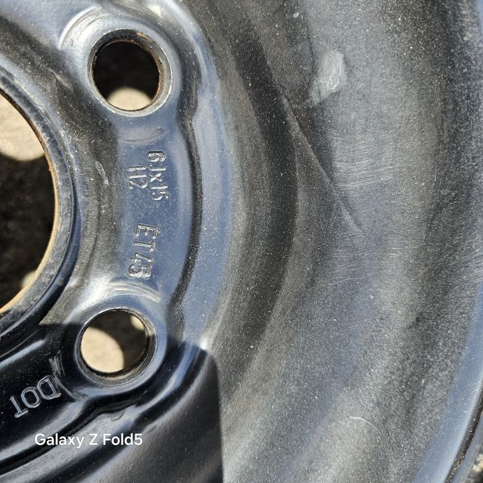 Koła zimowe 185/65/15 Toyota Yaris IV bieżnik 8,5mm 5x100 23rok TPMS