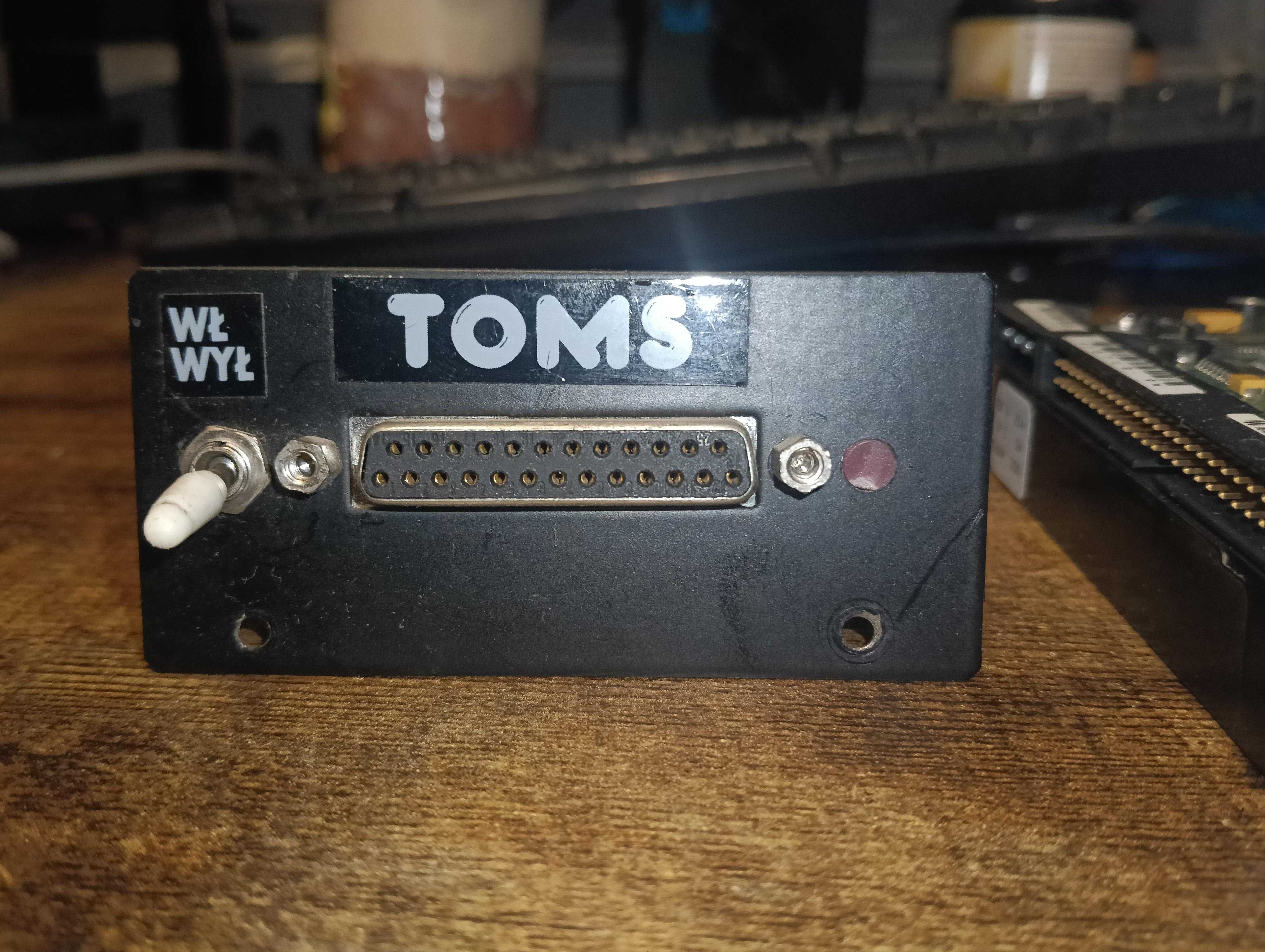 interfejs SCSI TOMS do Amiga Commodore CDTV wraz z dyskiem SCSI