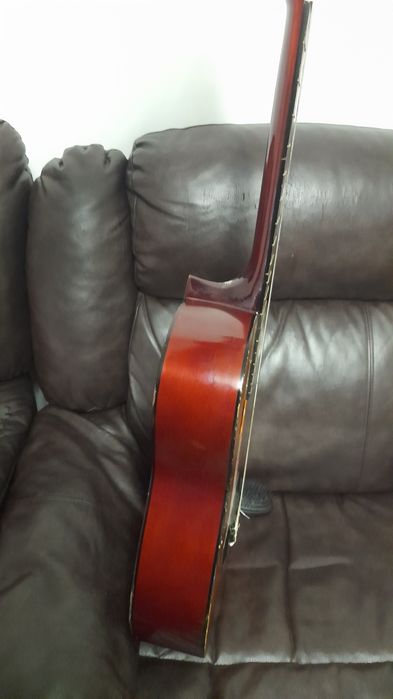 Vendo viola de marca "carmen" como nova