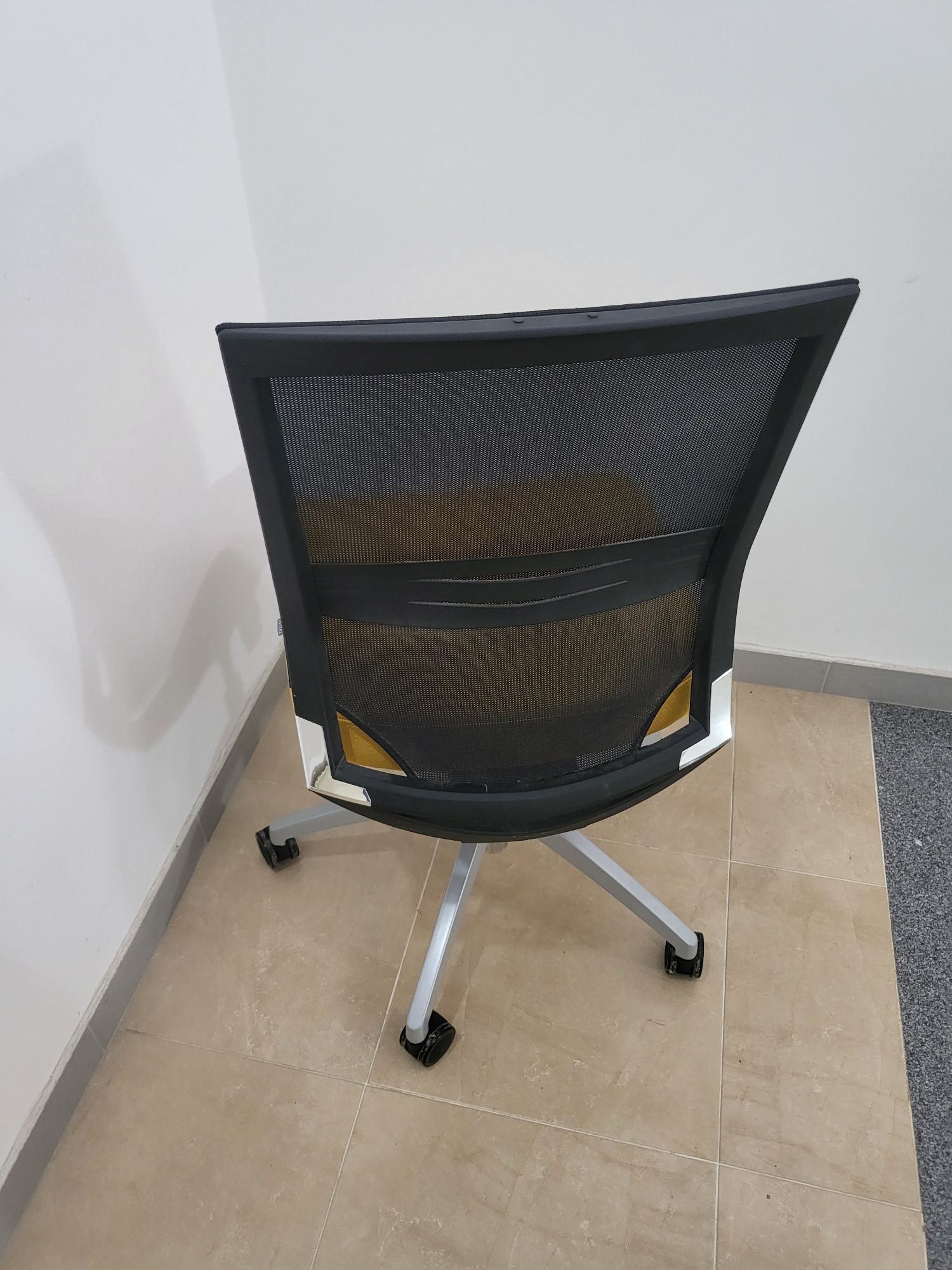 Cadeira de escritorio