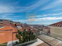 Penthouse T3+3 Chiado