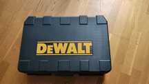 Walizka dewalt do kamery DCT 410
