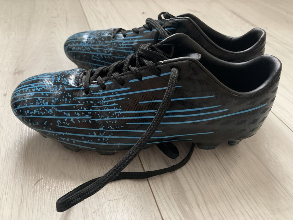 Sprzedam korki piłkarskie