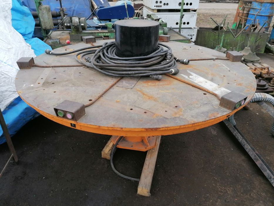 Stół obrotowy stalowy .