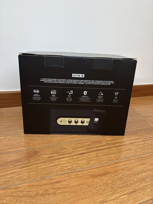 Coluna Marshall Acton III Bluetooth Preta