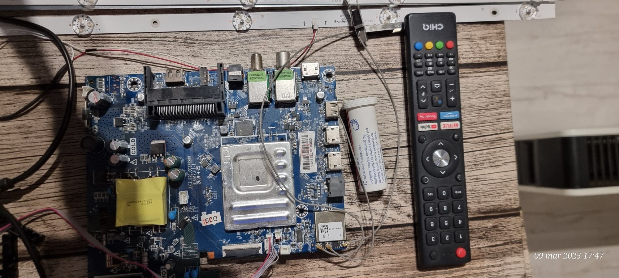Płyta telewizora CHIQ  CH42G6SGFHDT2A