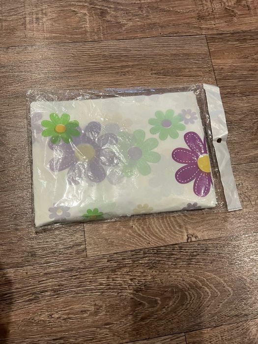 Штора для ванної кімнати