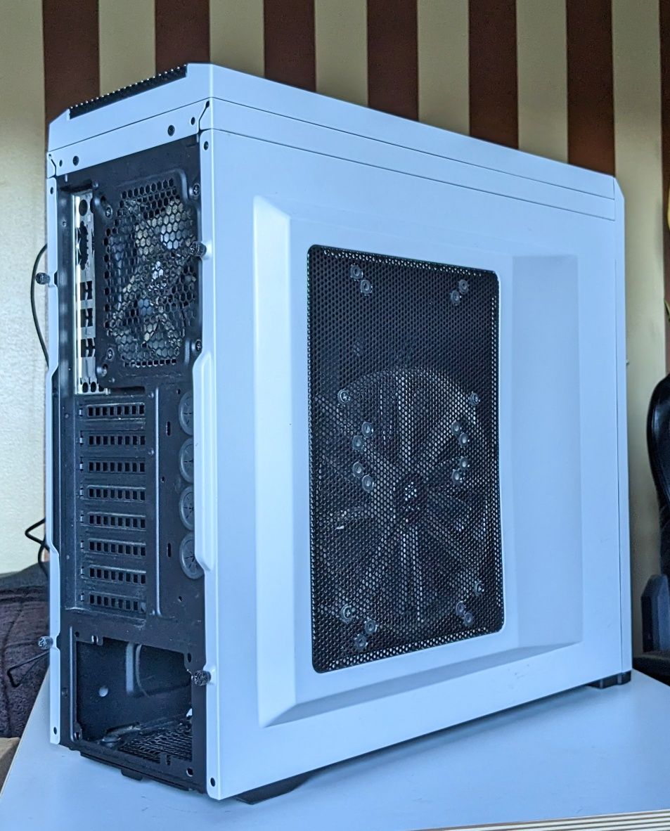 Corsair Carbide 500r Branca