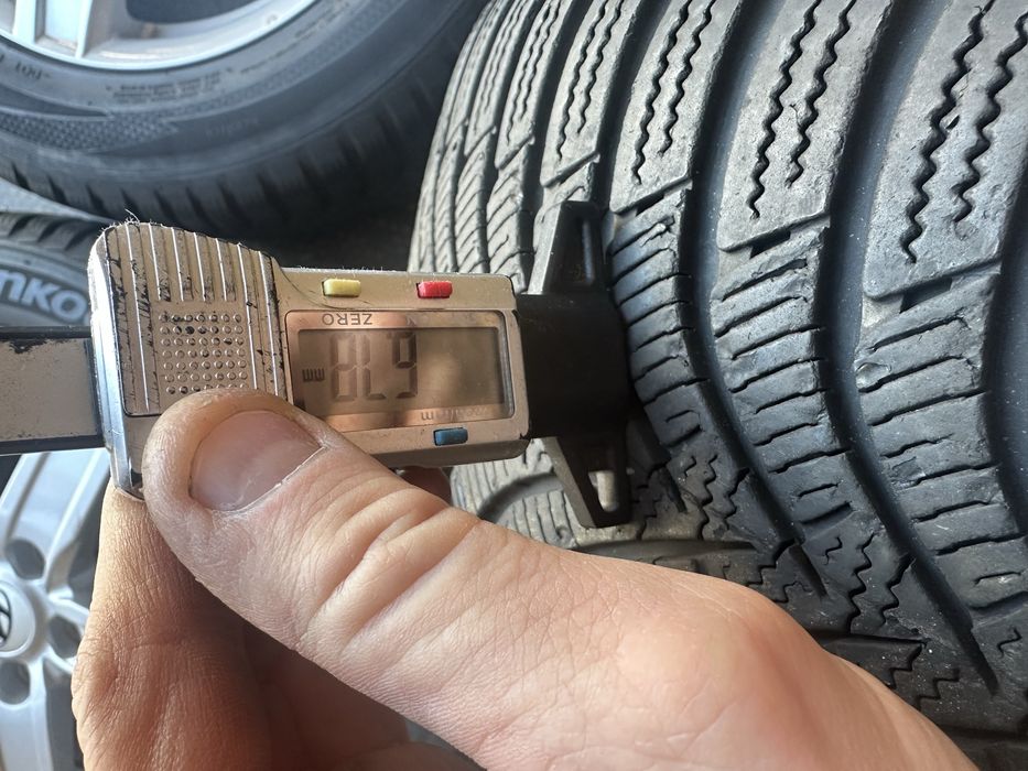 Kola zima  hankook hyundai i30 kia soul ceed 5x114.3 205/55/16 komplet