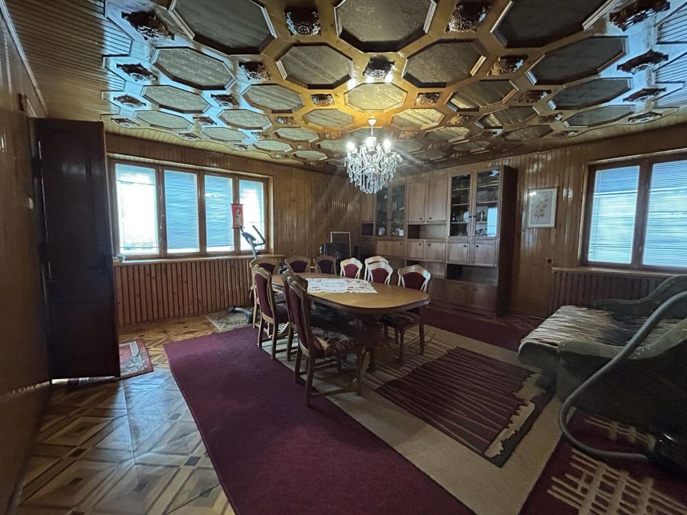 Продається жилий будинок на Пстрака в Коломиї!