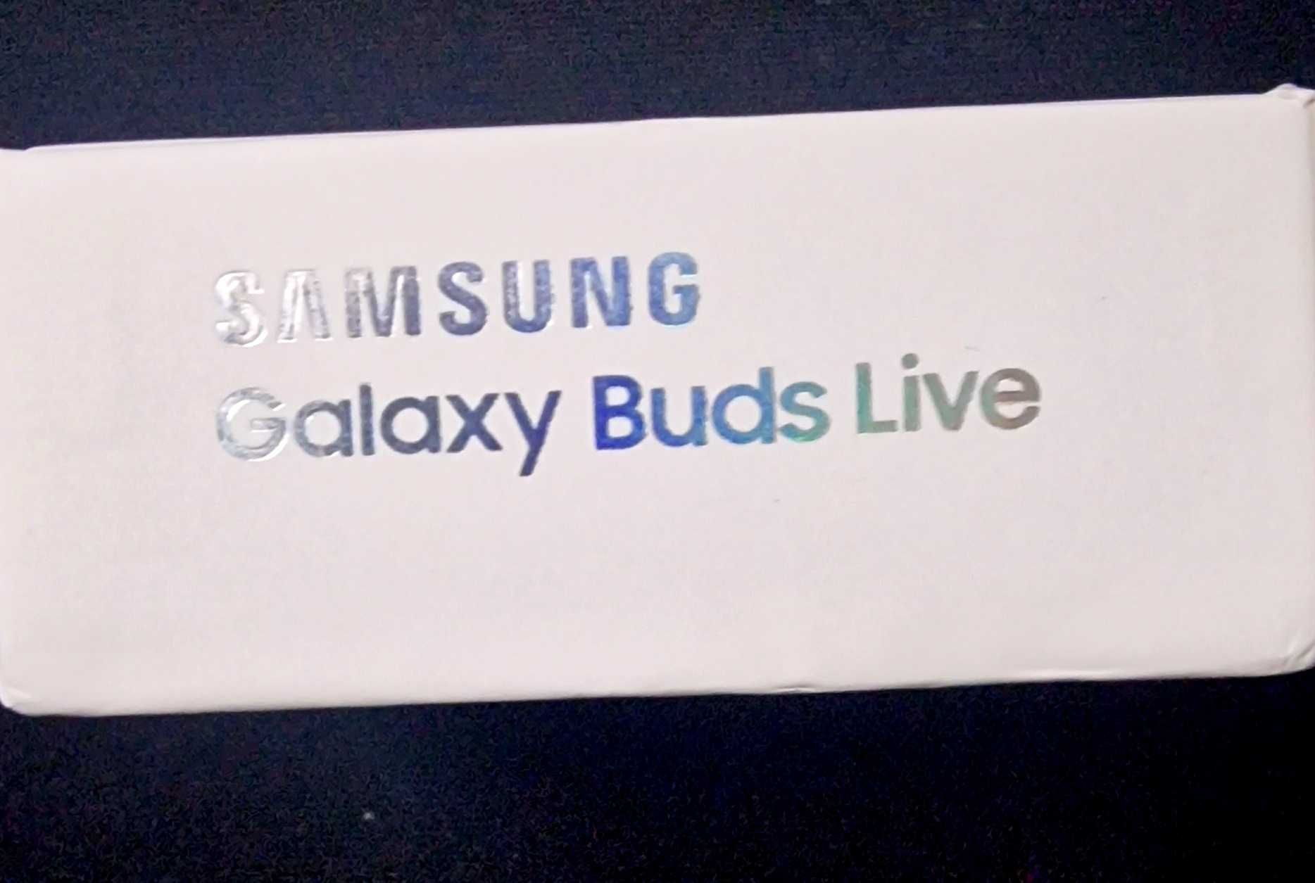 Auriculares SAMSUNG Galaxy Buds Live