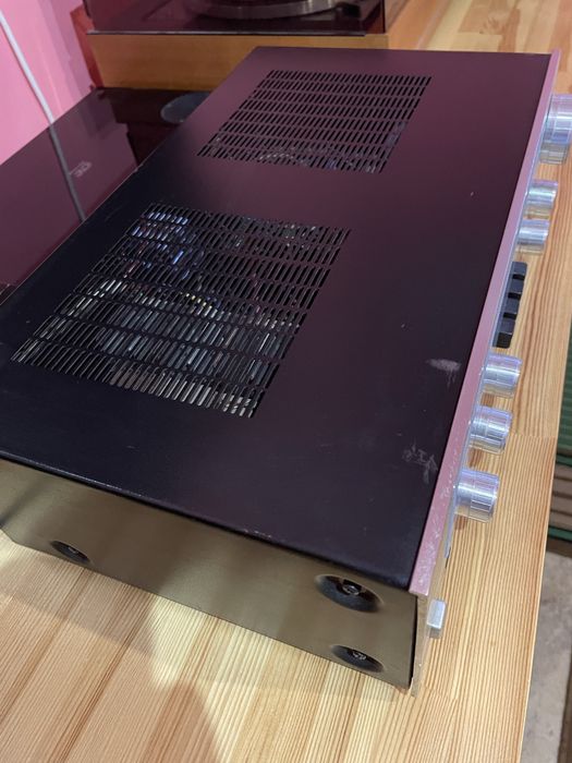 Стерео ресивер Nad 7020