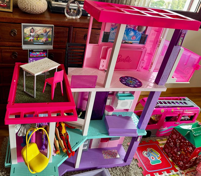 Casa Barbie Dreamhouse Nova