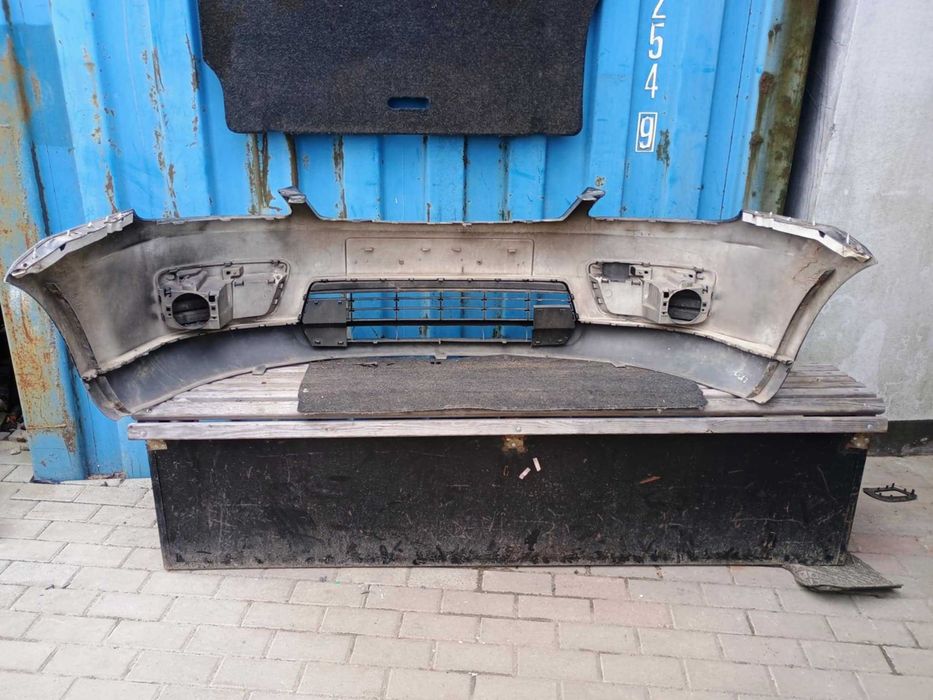 Zderzak Przód Przedni Ford Focus C-MAX KOD LAKIERU F3