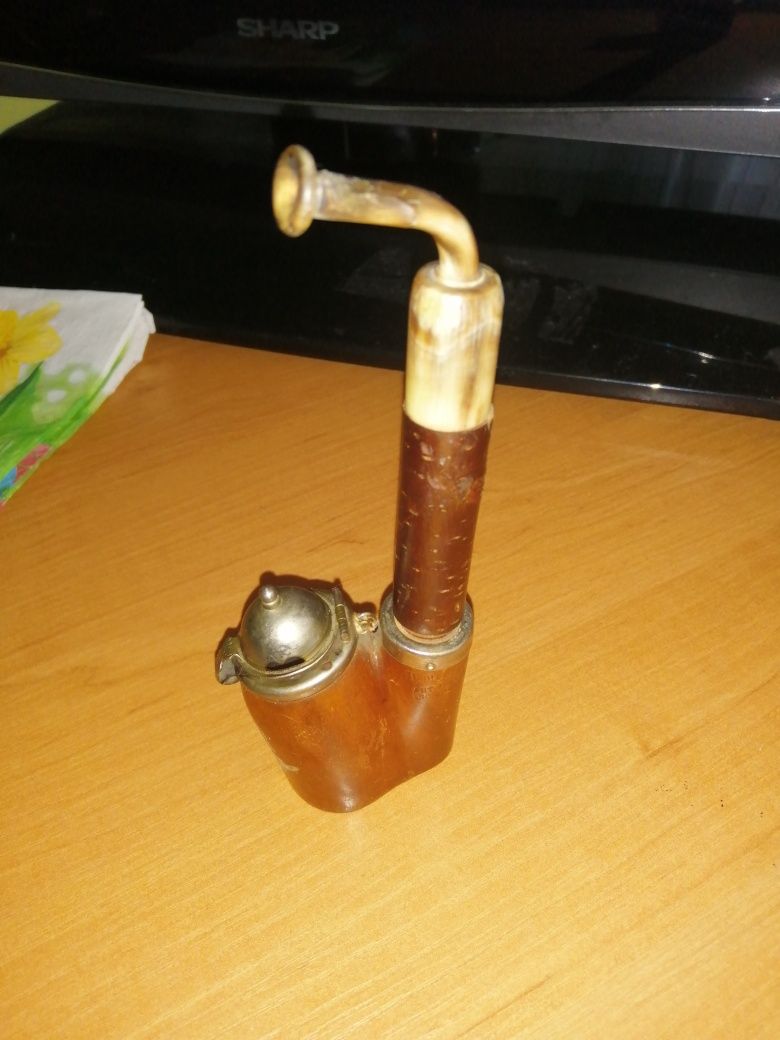 Fajka. Stara. Fajka stara.
