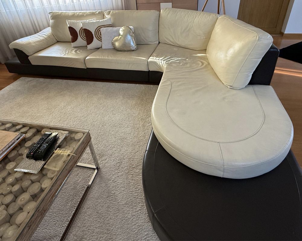 Sofá em pele, chaise longue