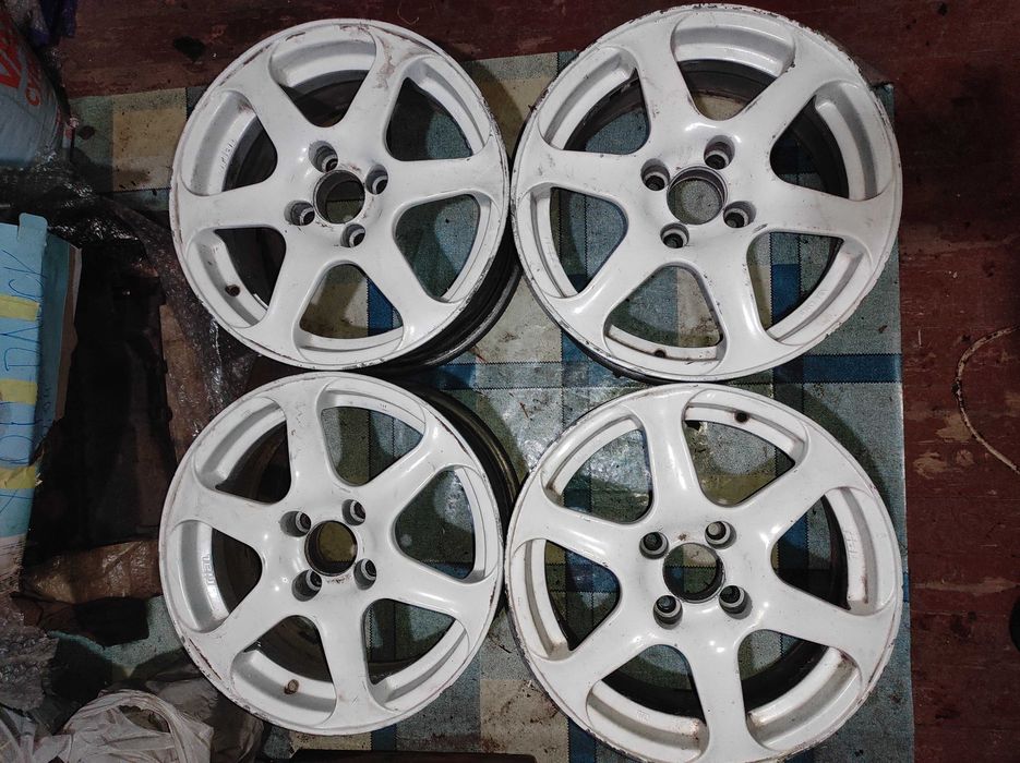 Диски лекосплавные Rial R15