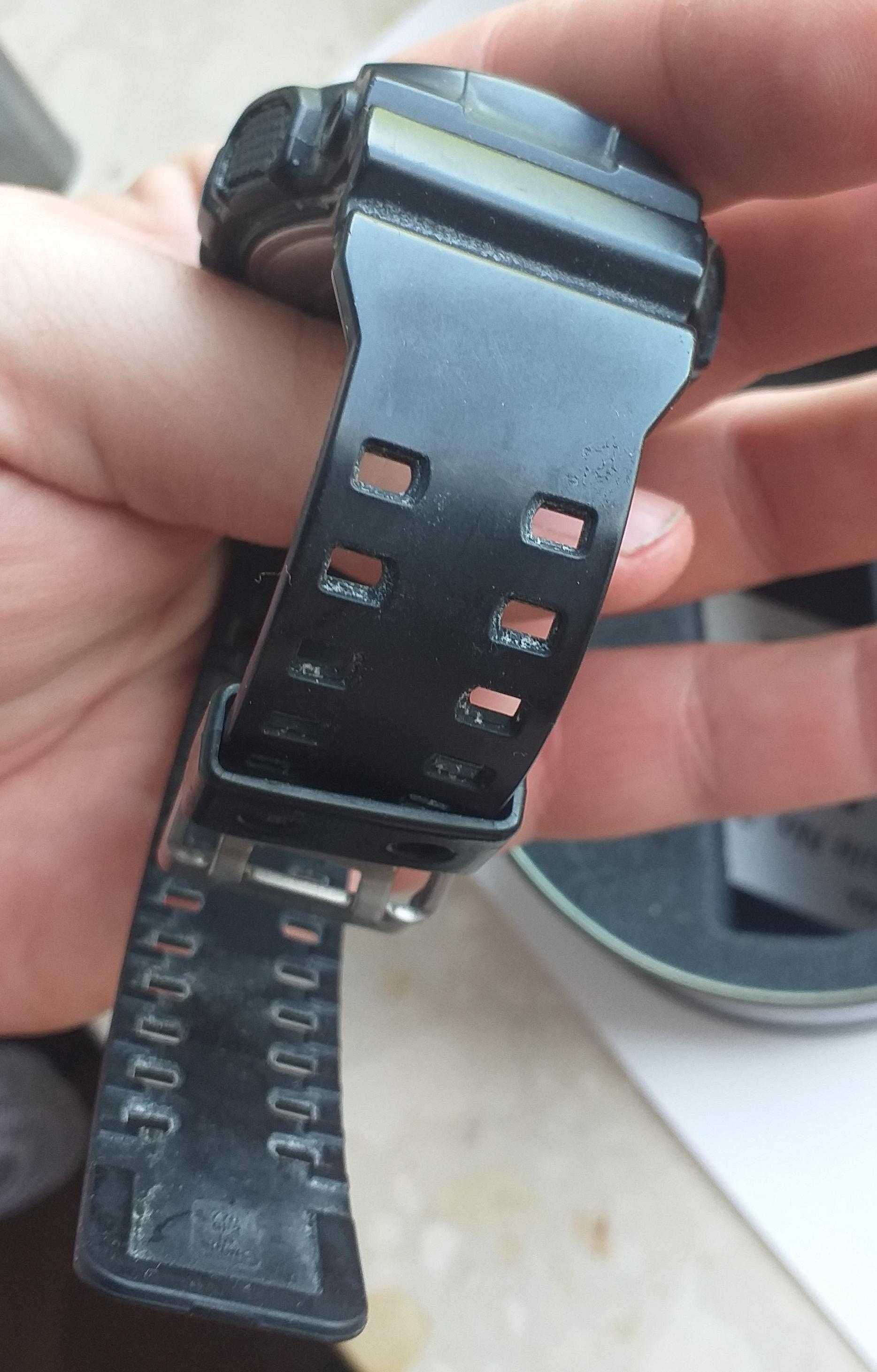 Zegarek Casio G-Shock GA-100-1A1ER
