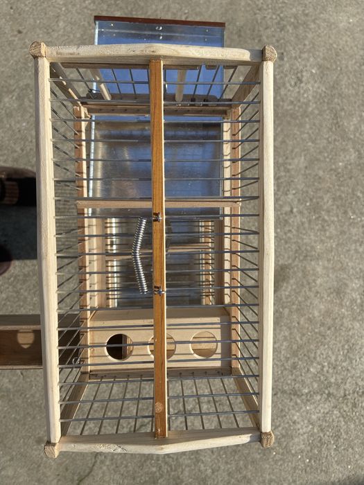 Gaiolas de canto novas