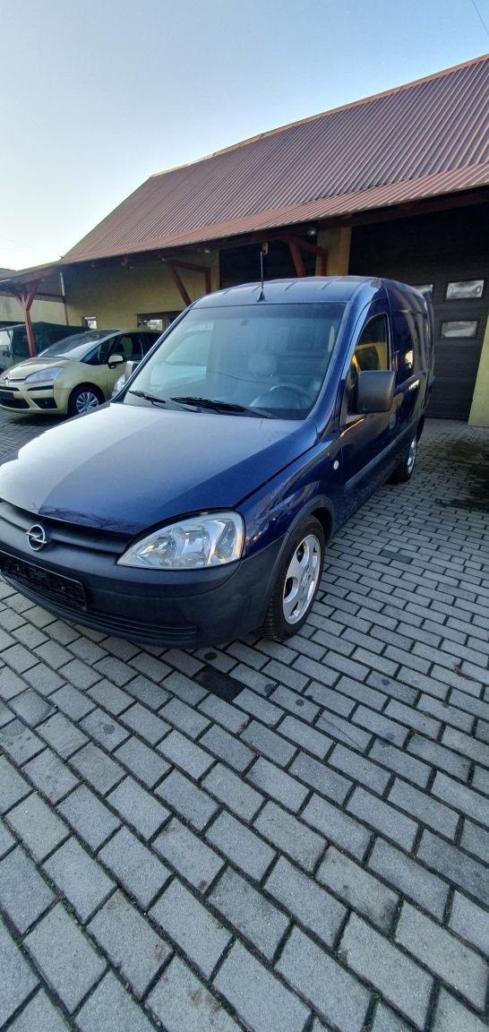 Combo vat1  1.3 cdti  1.7 isuzu hak Niemiec