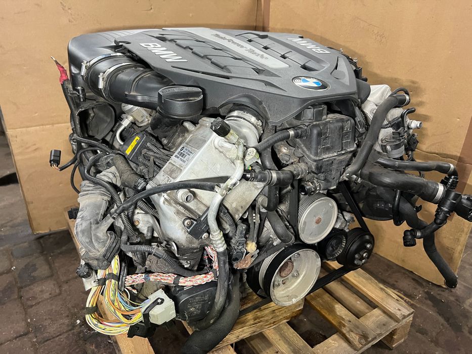 Bmw F01 F10 F11 F06 E70 silnik kompletny N63B44A 407KM