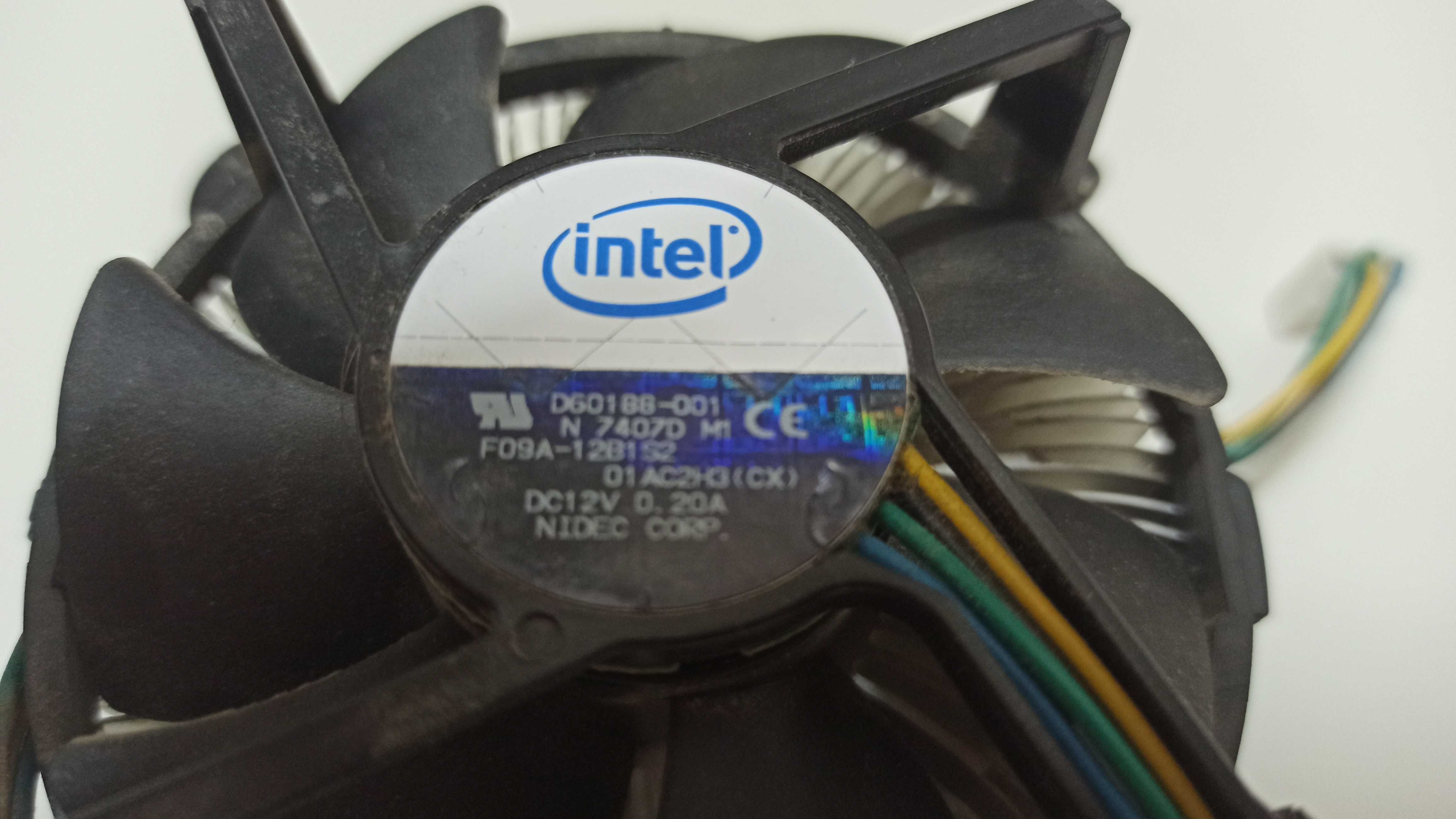 Chłodzenie procesora Intel D60188 - 001
