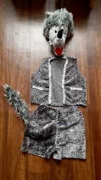 Продам новогодний костюм волка.
