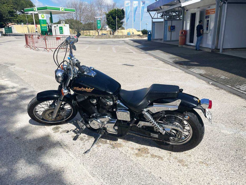 Honda Shadow Black Widow VT750DC